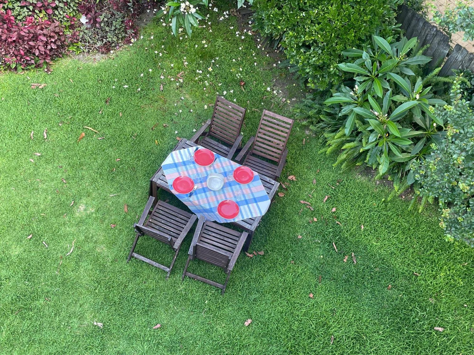 Stylish, Sunny & Spacious 2 Bedroom Apartment, Mosman Sydney Exteriör bild